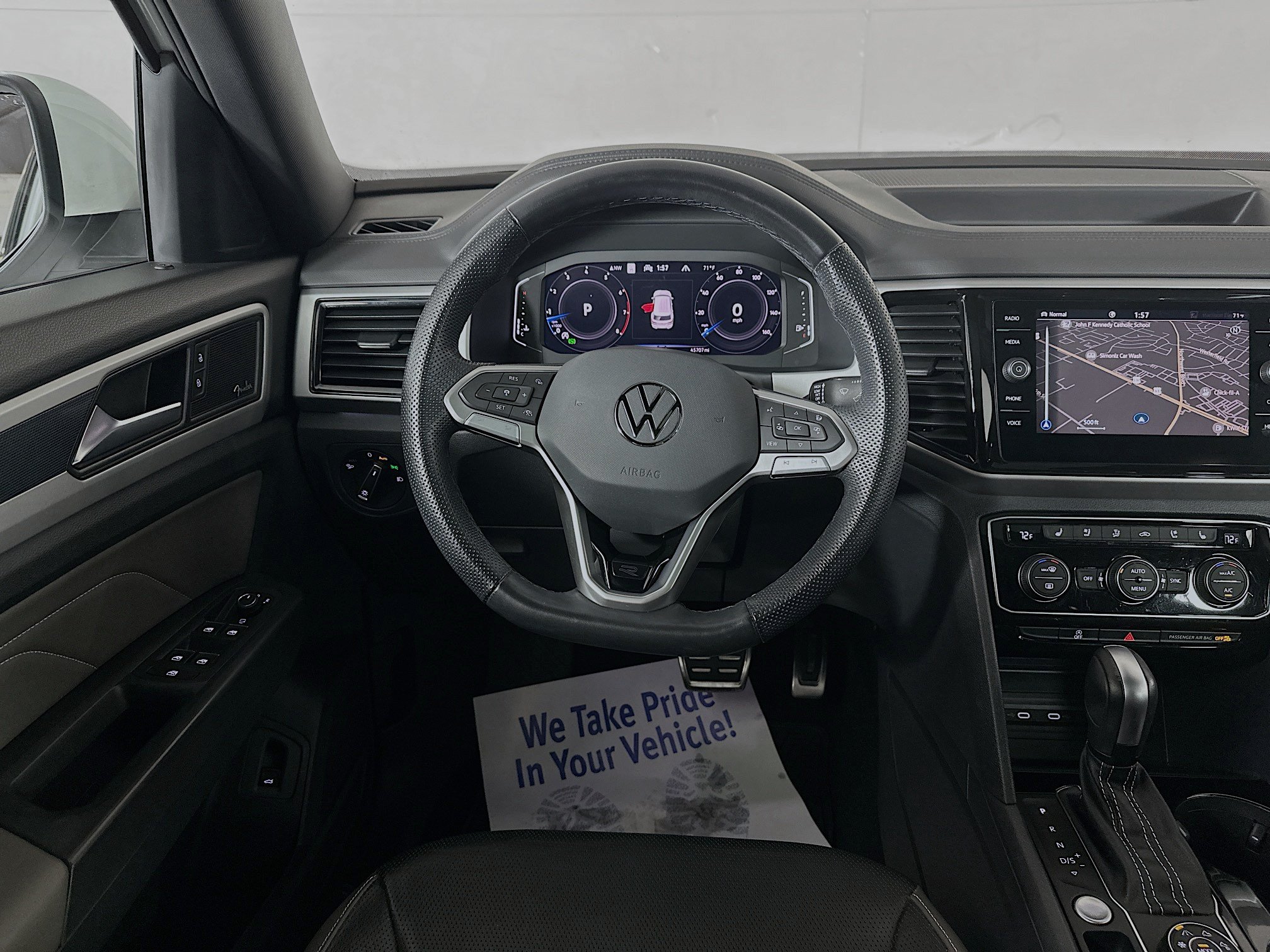 Used 2023 Volkswagen Atlas Cross Sport SEL Premium R-Line AWD/4WD image 24