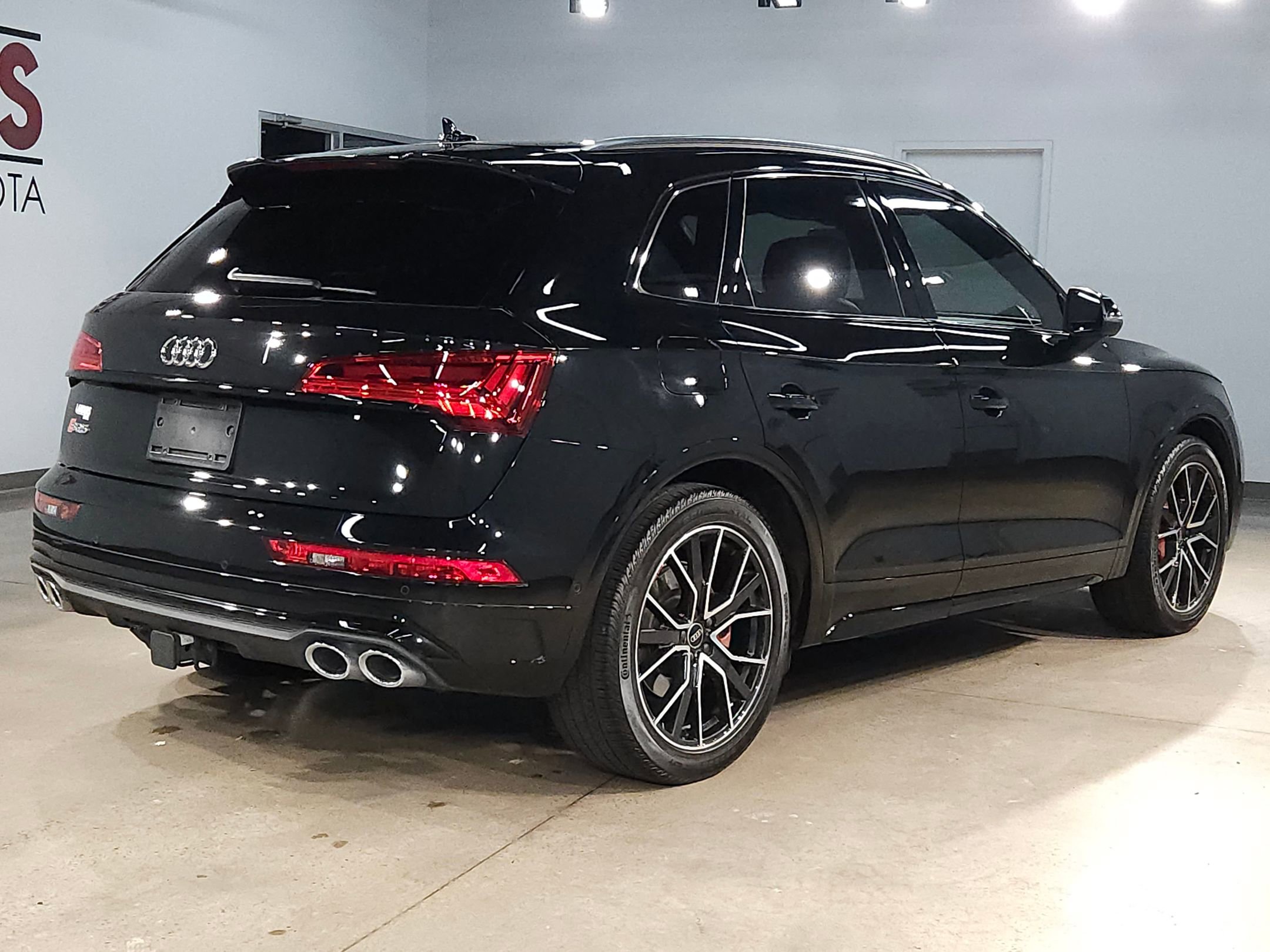 Used 2024 Audi SQ5 Prestige image 7