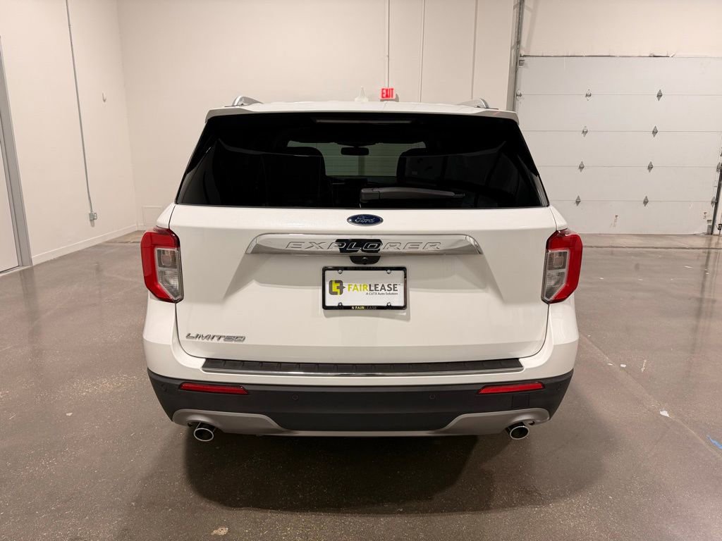 Used 2022 Ford Explorer Limited w/ Equipment Group 301A image 6