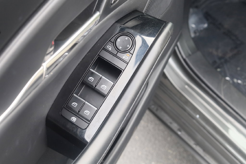 Used 2023 MAZDA CX-30 AWD 2.5 S w/ Preferred Package image 21