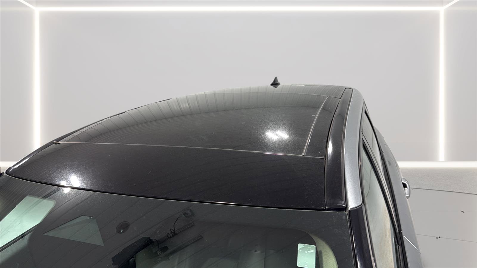 Used 2024 Lincoln Corsair AWD w/ Equipment Group 101A image 27