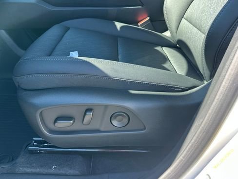 New 2026 Chevrolet Equinox LT w/ Midnight Edition image 12