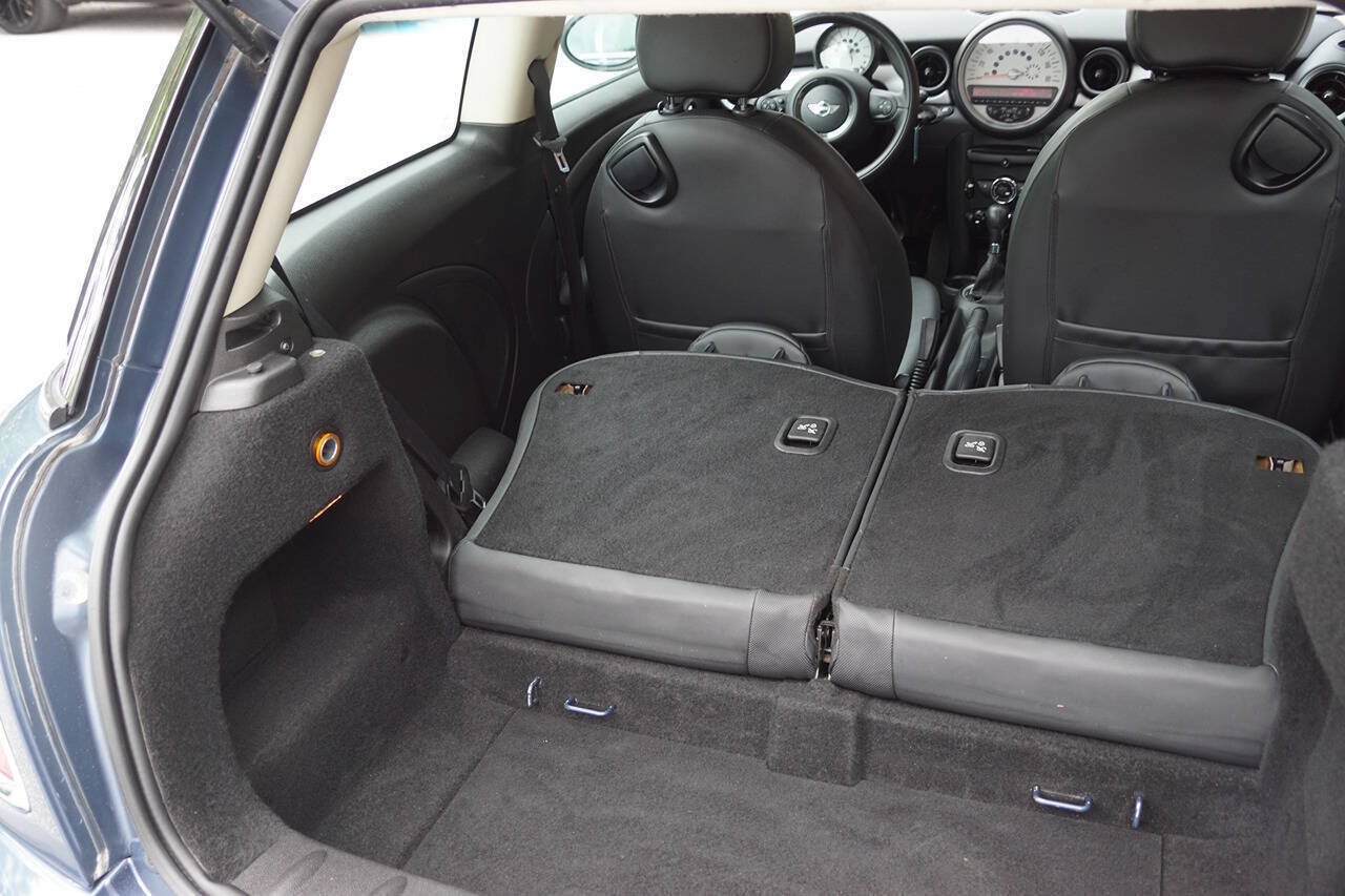 Used 2011 MINI Cooper Hardtop FWD image 30