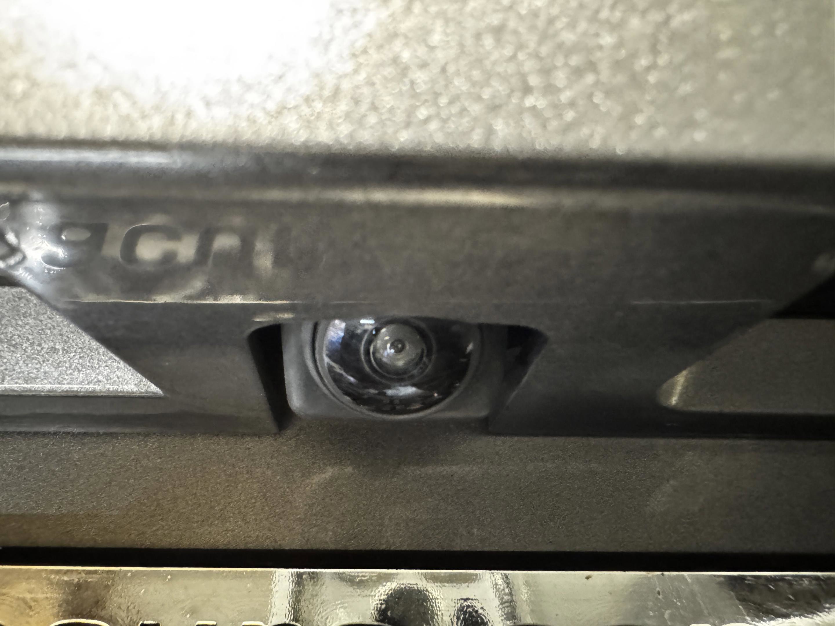 Used 2018 Nissan Rogue Sport SL w/ SL Premium Package image 31