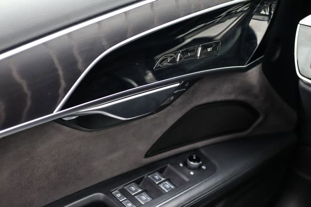 Used 2019 Audi A8 L 3.0T w/ Lighting Package image 29