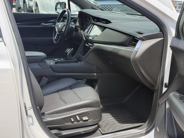 Used 2021 Cadillac XT5 Premium Luxury AWD/4WD image 16