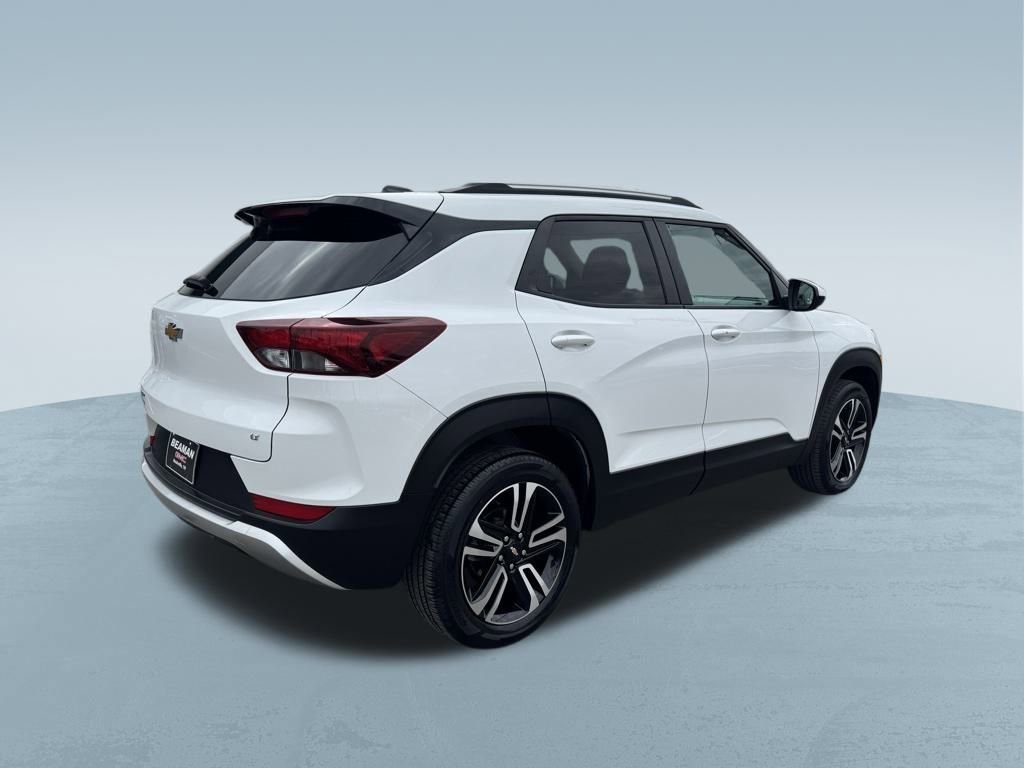 Used 2023 Chevrolet TrailBlazer LT w/ Convenience Package image 8