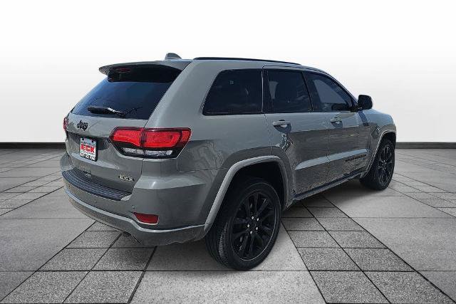 Used 2021 Jeep Grand Cherokee Laredo X AWD/4WD image 5