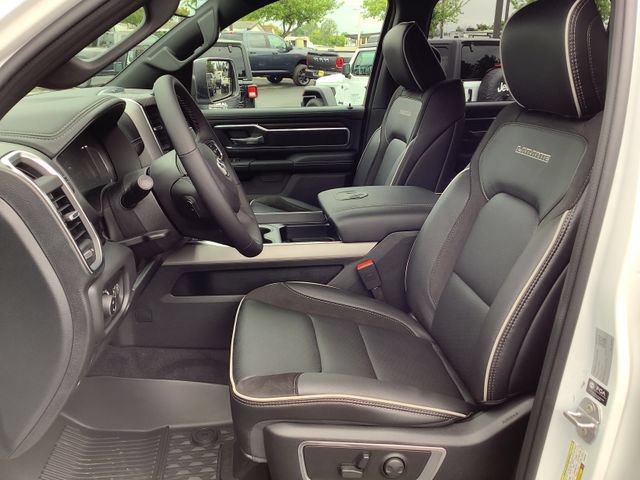 New 2026 RAM 1500 Laramie AWD/4WD image 8