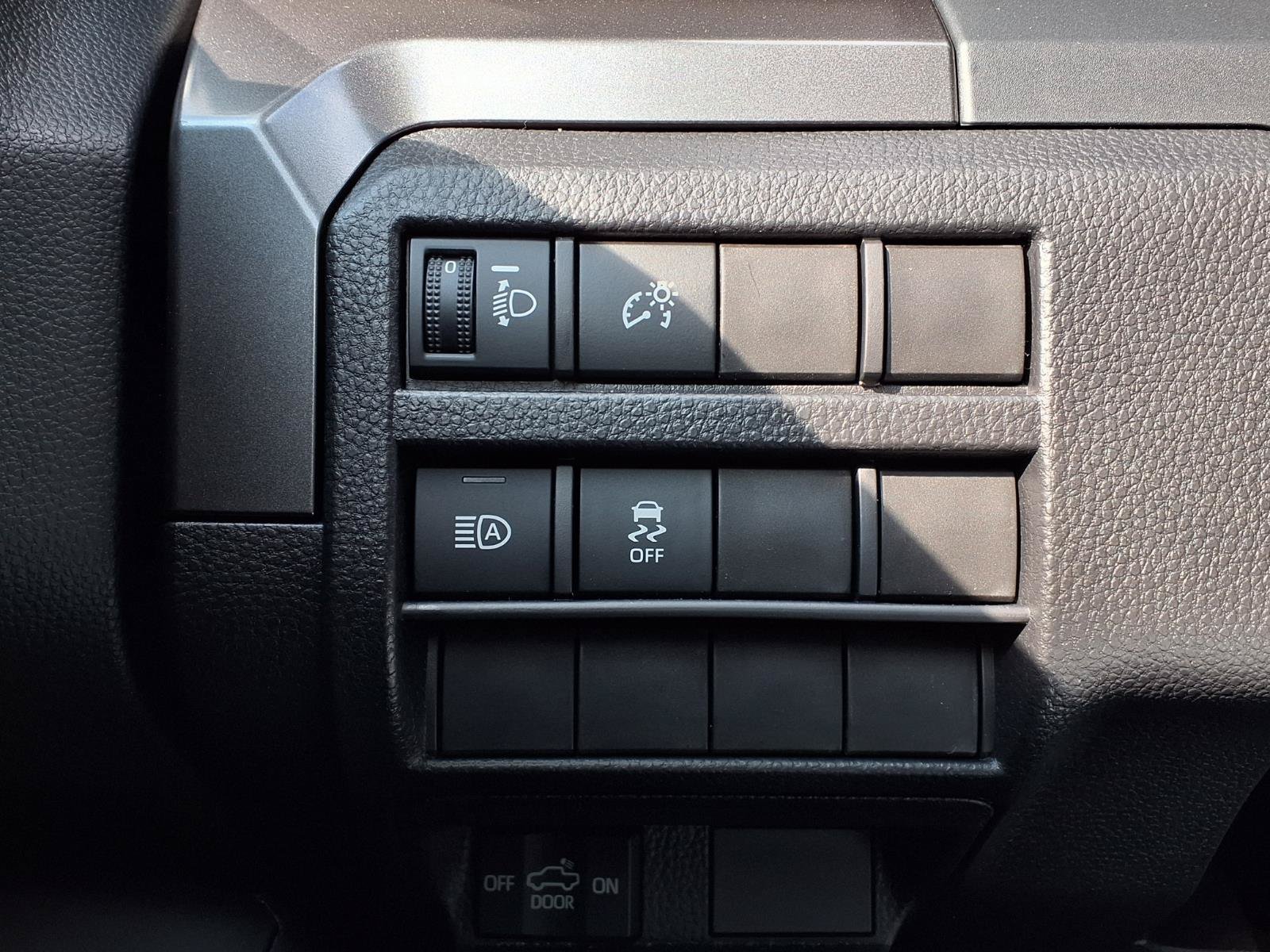 New 2026 Toyota Tacoma TRD Off-Road AWD/4WD image 15