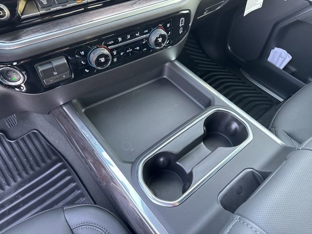 New 2026 Chevrolet Silverado 3500 LTZ w/ LTZ Convenience Package image 24