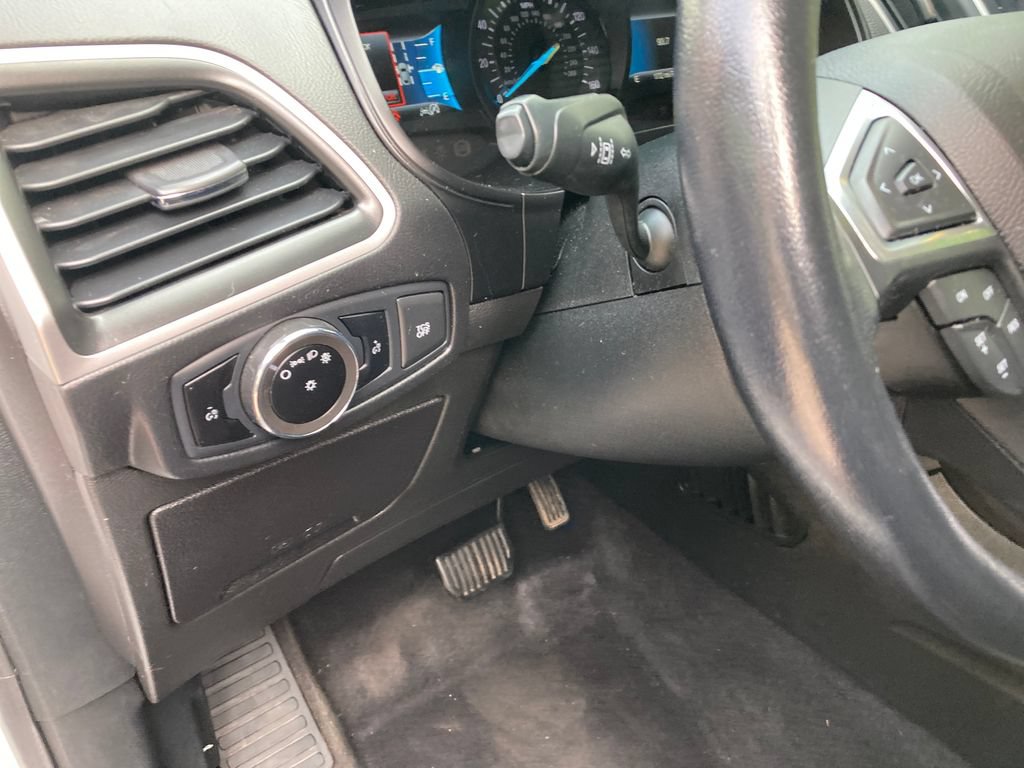 Used 2023 Ford Edge SEL AWD/4WD image 17