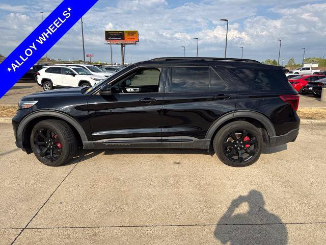 Certified 2021 Ford Explorer ST w/ Equipment Group 401A AWD/4WD image 3