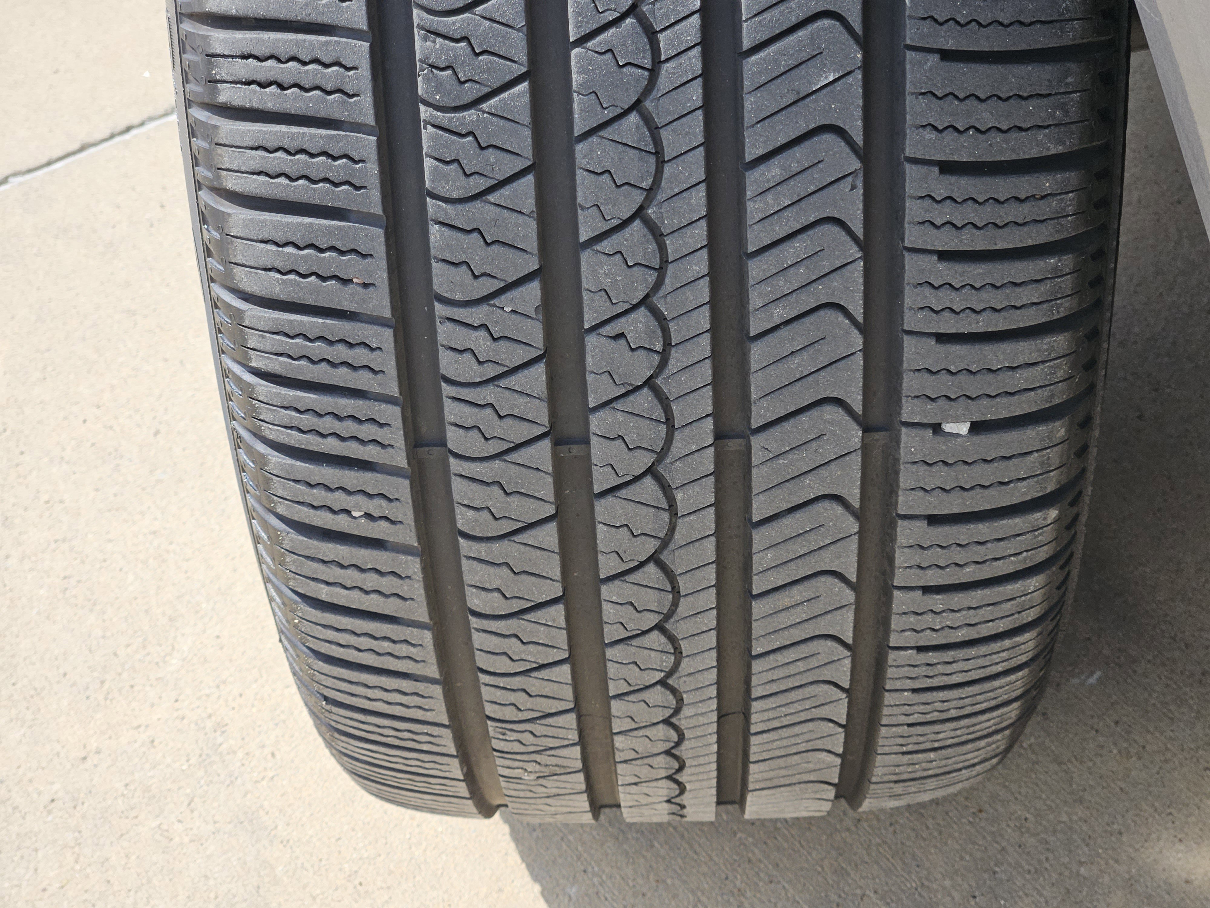 Used 2018 Volvo XC90 T6 Momentum w/ Convenience Package image 17