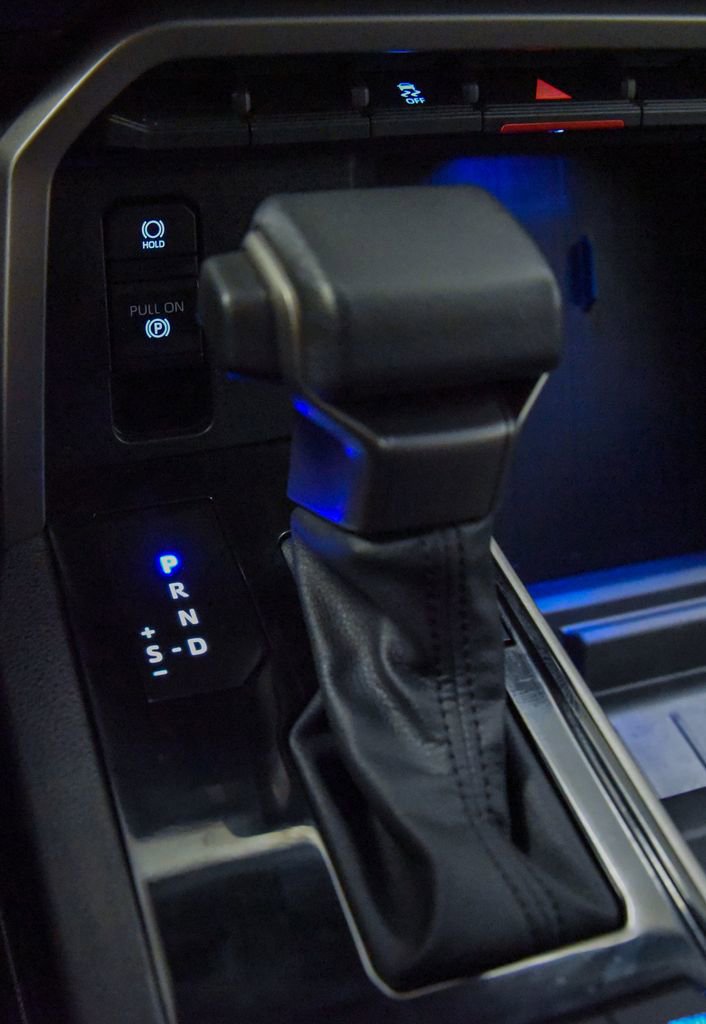 Used 2024 Toyota Tundra SR5 AWD/4WD image 19