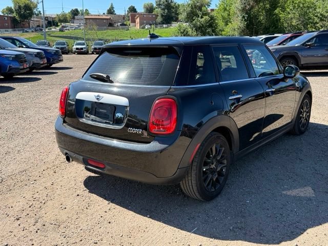 Used 2015 MINI Cooper 4-Door Hardtop FWD image 6