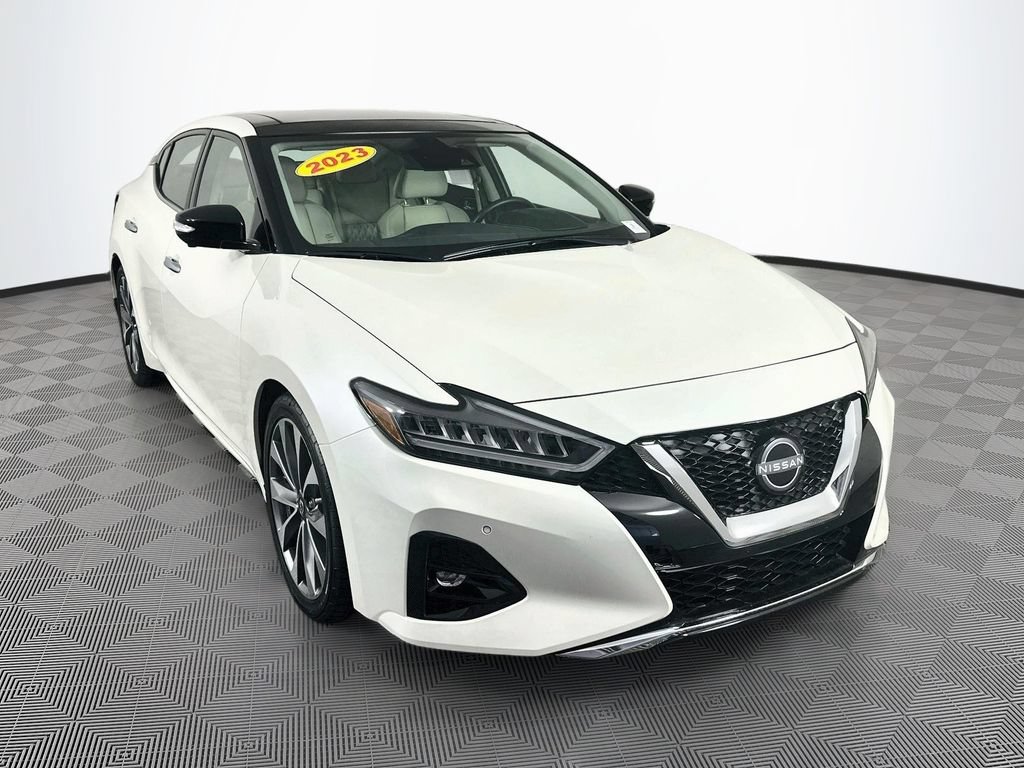 Certified 2023 Nissan Maxima Platinum w/ Sport Mat Group FWD image 3