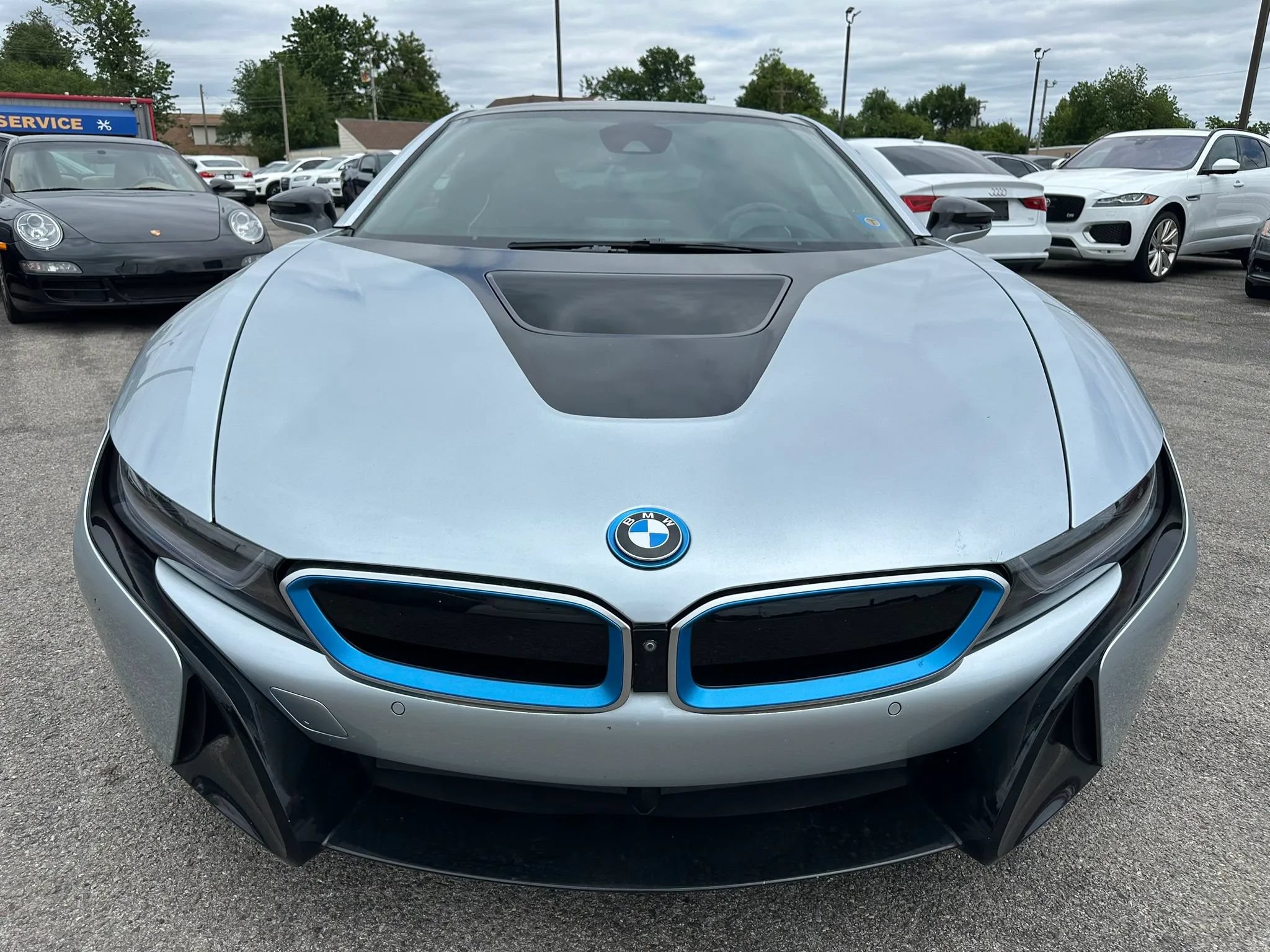 Used 2016 BMW i8 AWD/4WD image 22