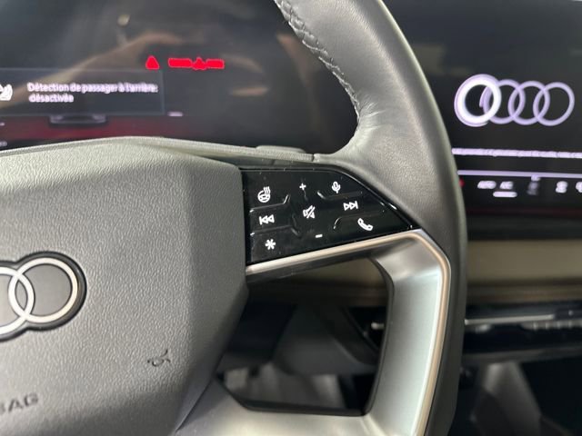 Used 2025 Audi Q6 e-tron Premium Plus w/ Premium Plus RWD image 16
