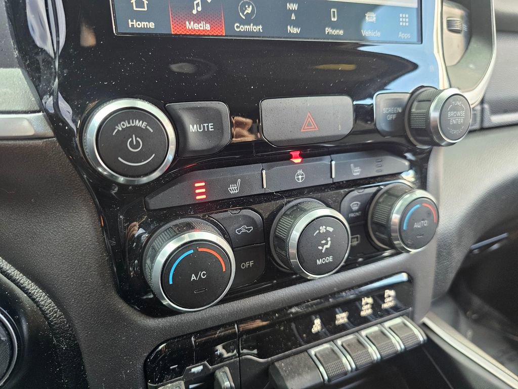 Used 2022 RAM 1500 Big Horn AWD/4WD image 29