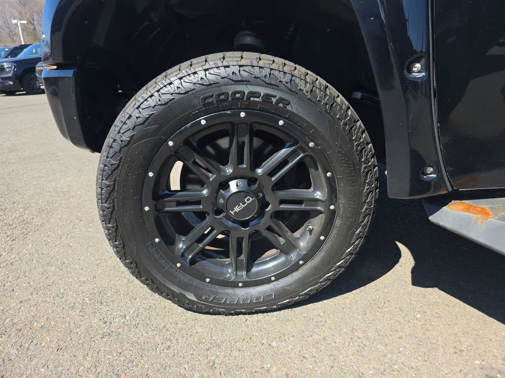 Used 2018 Toyota Tundra Limited w/ Limited Premium Package image 13