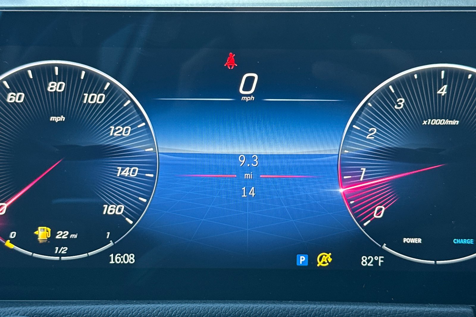 New 2026 Mercedes-Benz GLB 250 4MATIC image 27