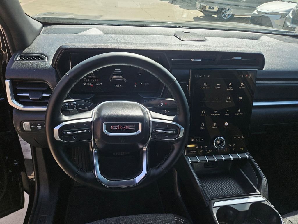 Used 2025 GMC Terrain Elevation image 17
