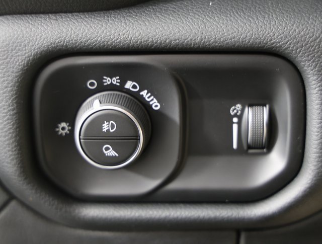 Used 2021 RAM 1500 Big Horn image 30