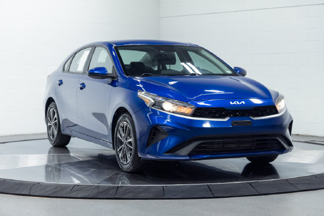 Used 2024 Kia Forte LXS FWD image 4