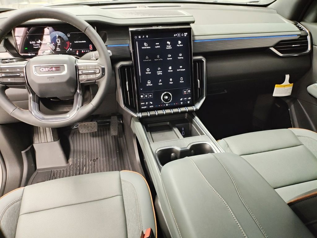 New 2026 GMC Acadia AT4 w/ LPO, Floor Liner Package image 34