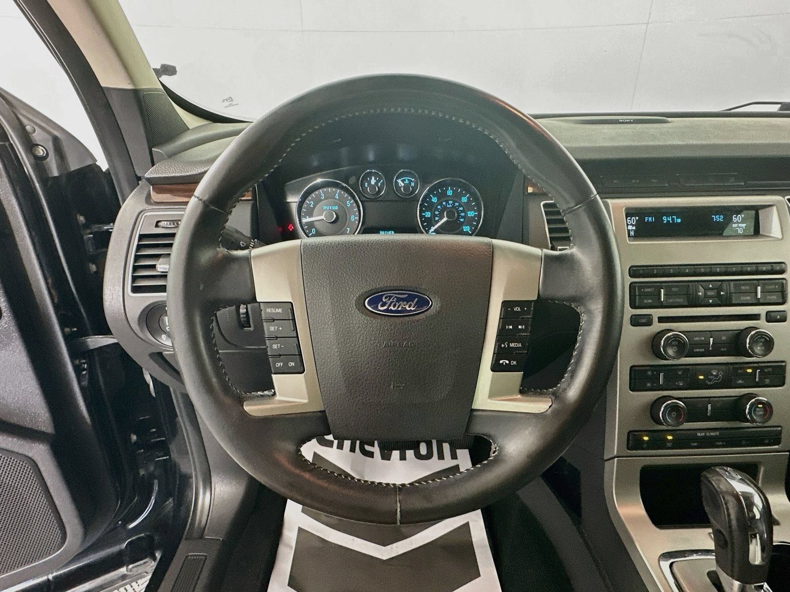 Used 2012 Ford Flex SEL w/ Equipment Group Order Code FWD image 11