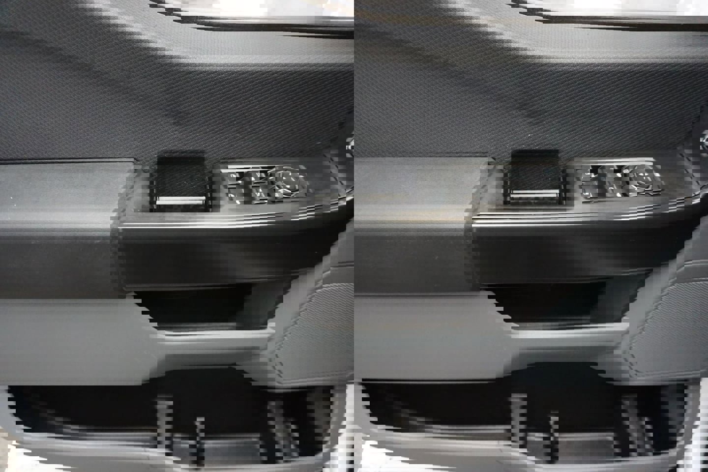 Used 2022 Ford F150 XL w/ Trailer Tow Package image 12