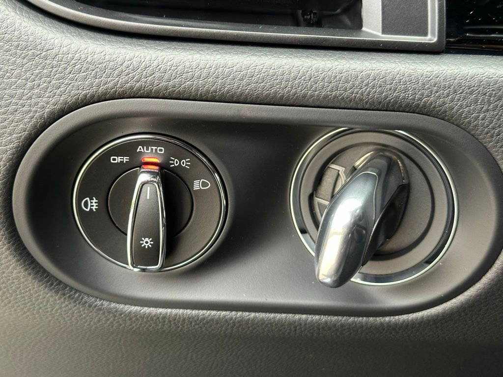 Used 2026 Porsche Macan S image 21