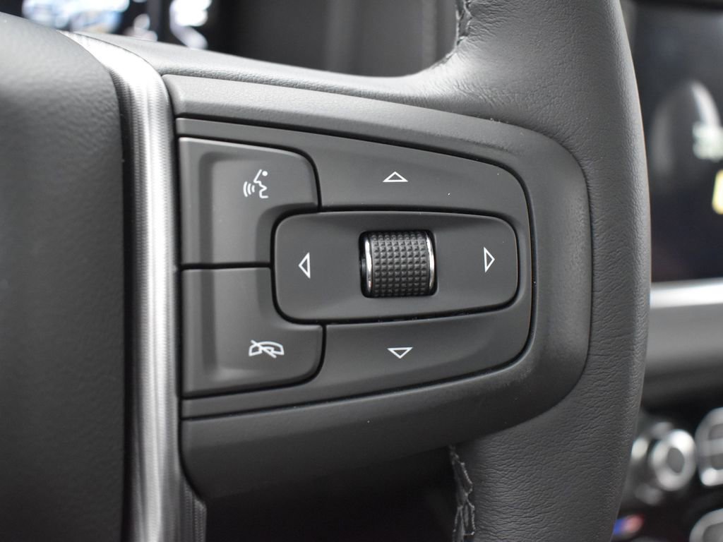 Used 2023 GMC Yukon Denali Ultimate image 17