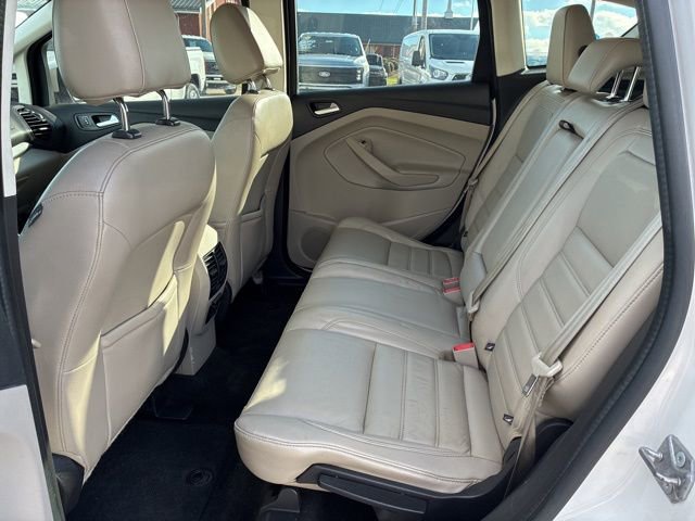 Used 2017 Ford C-MAX Energi SE w/ Equipment Group 402A image 21