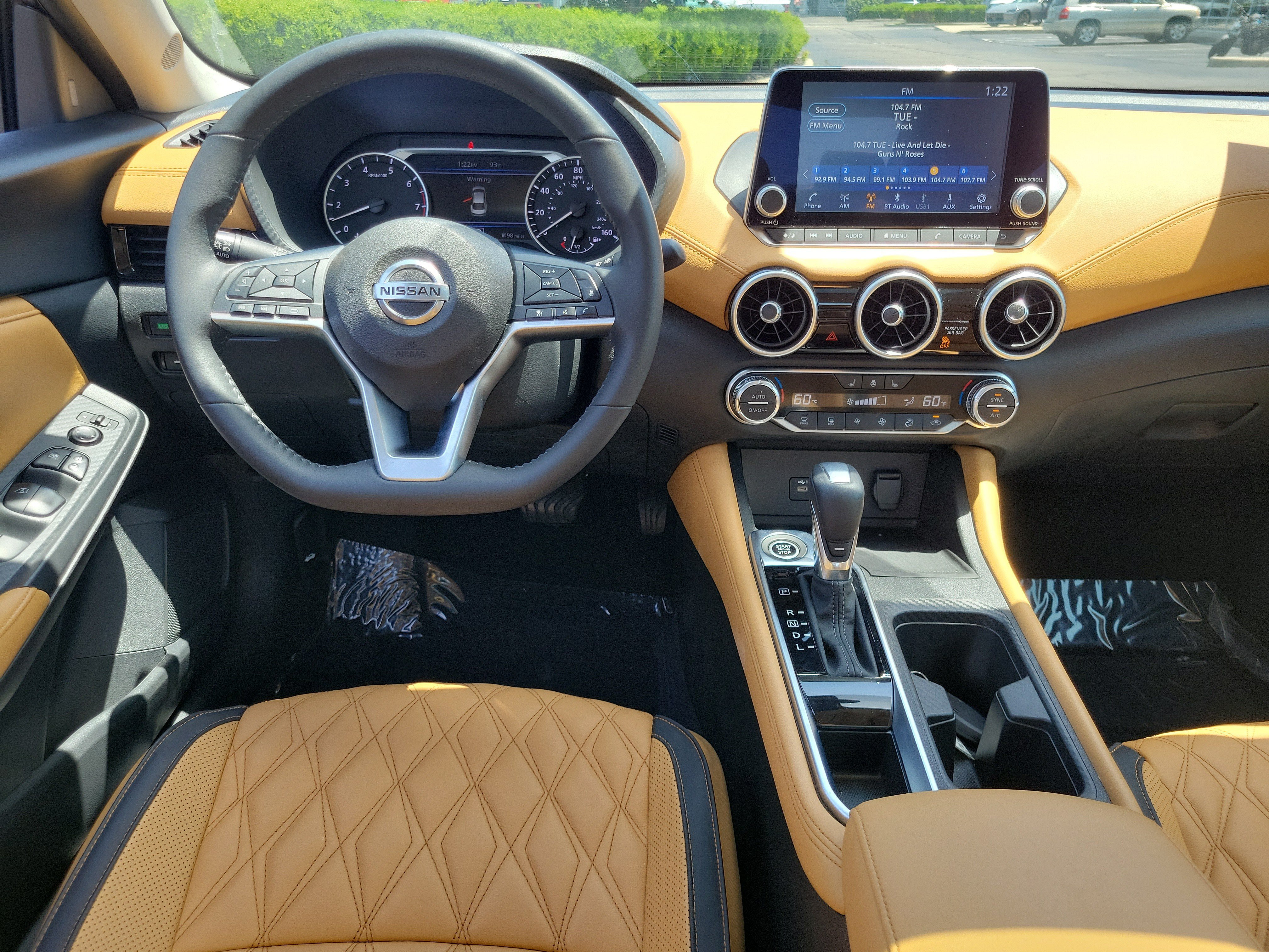 Certified 2023 Nissan Sentra SV w/ SV Premium Package FWD image 10