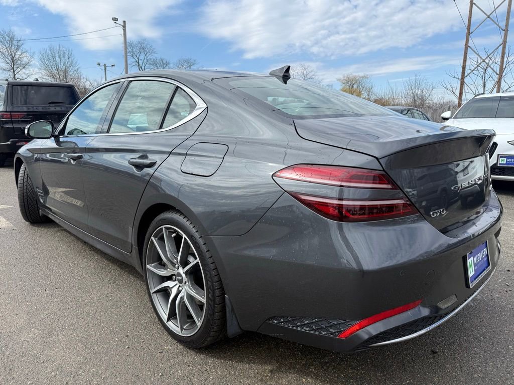 Used 2022 Genesis G70 2.0T w/ Prestige Package image 7