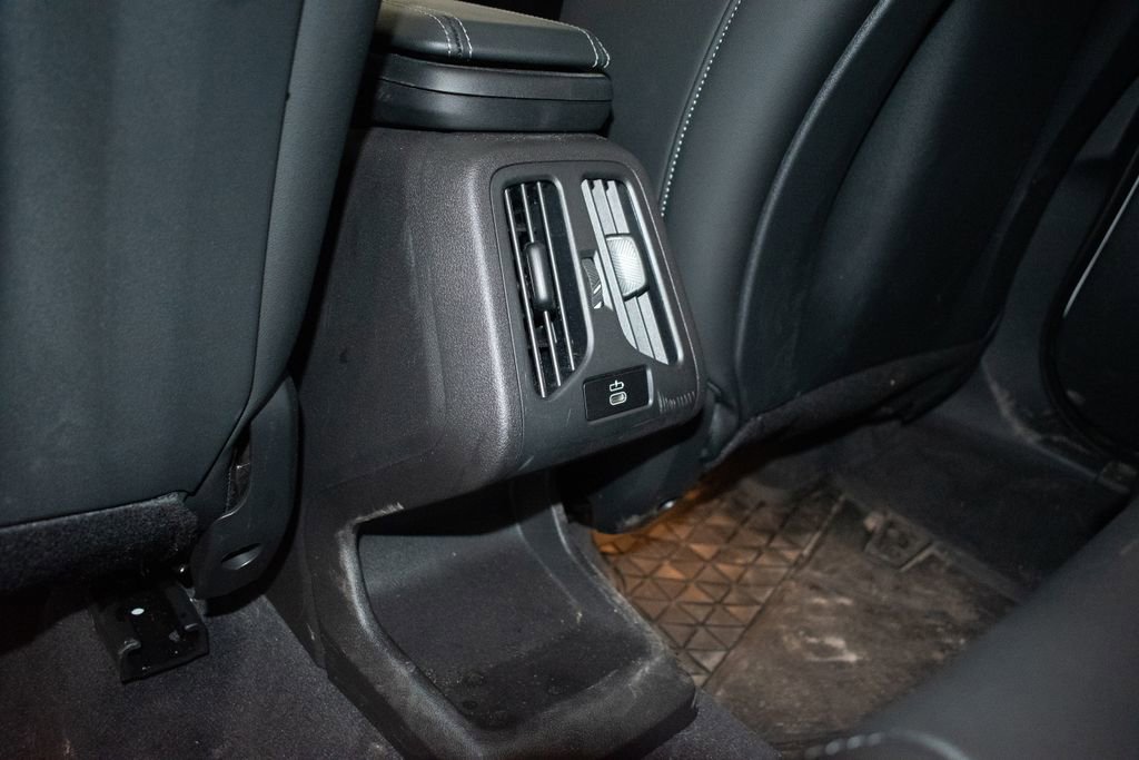 Certified 2026 BMW X1 xDrive28i w/ Convenience Package image 24