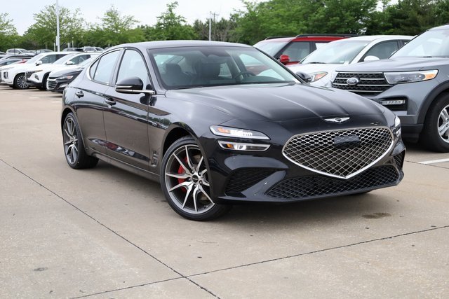 New 2025 Genesis G70 2.5T image 2