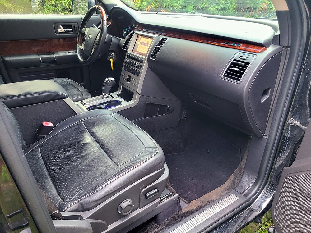 Used 2012 Ford Flex Limited w/ Equipment Group Order Code FWD image 14