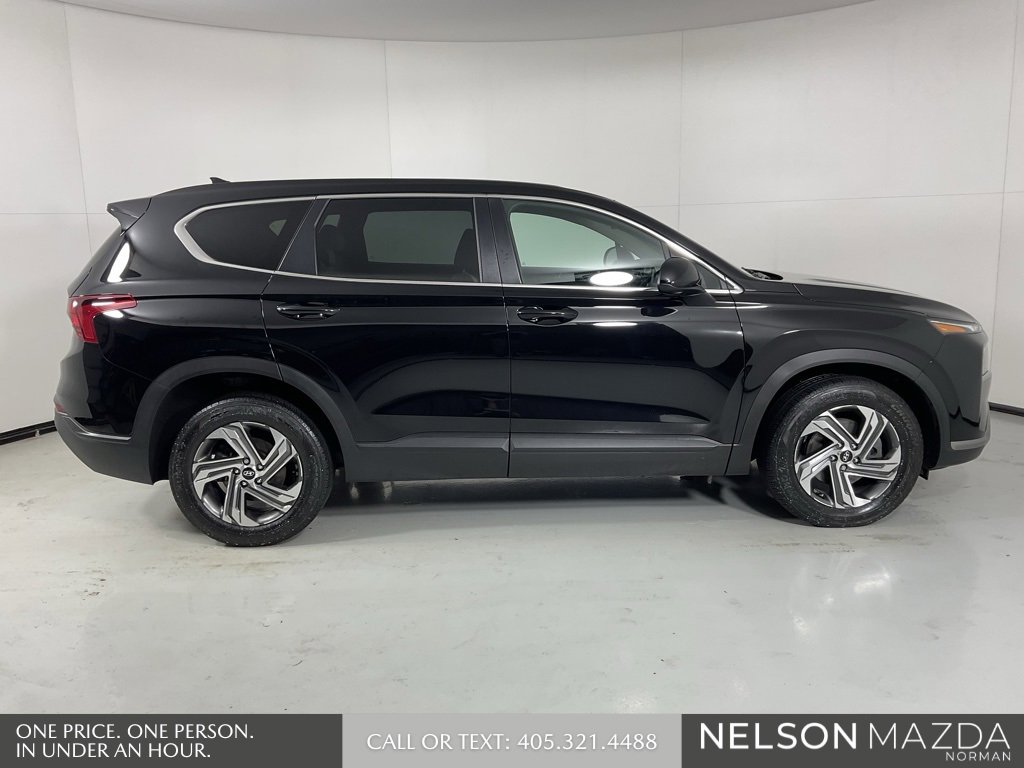 Used 2023 Hyundai Santa Fe SE image 8
