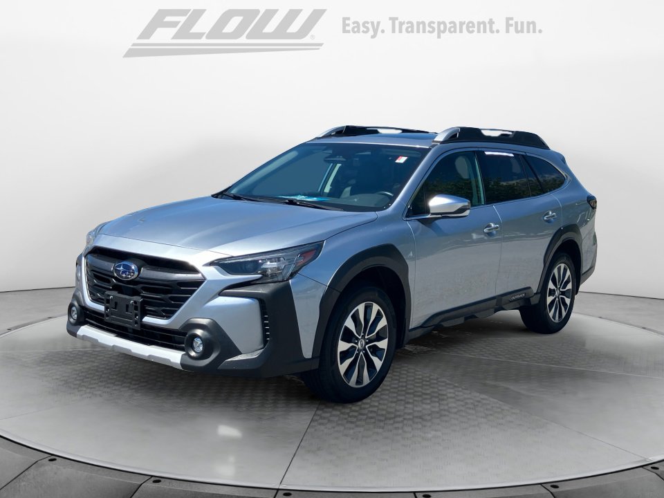 Used 2023 Subaru Outback Touring XT AWD/4WD image 4