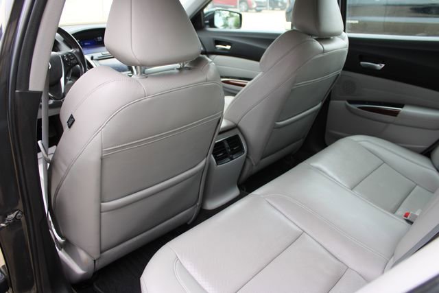 Used 2016 Acura TLX V6 SH-AWD w/ Technology Pkg image 23