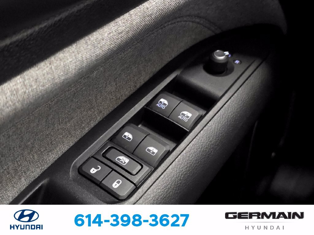 Used 2022 Jeep Compass Latitude w/ Sun and Sound Group AWD/4WD image 27