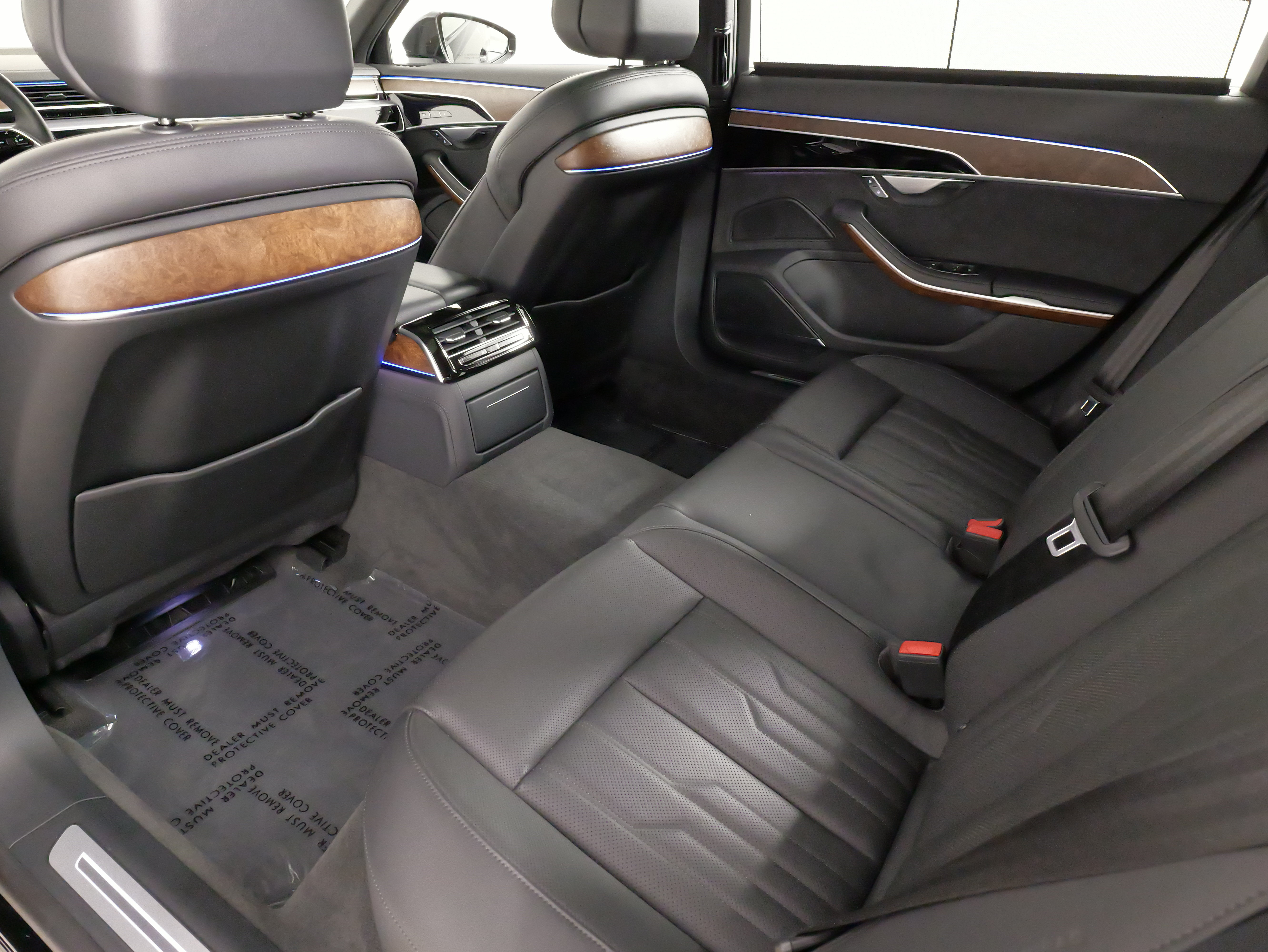 Used 2022 Audi A8 L 3.0T w/ Executive Package AWD/4WD image 36