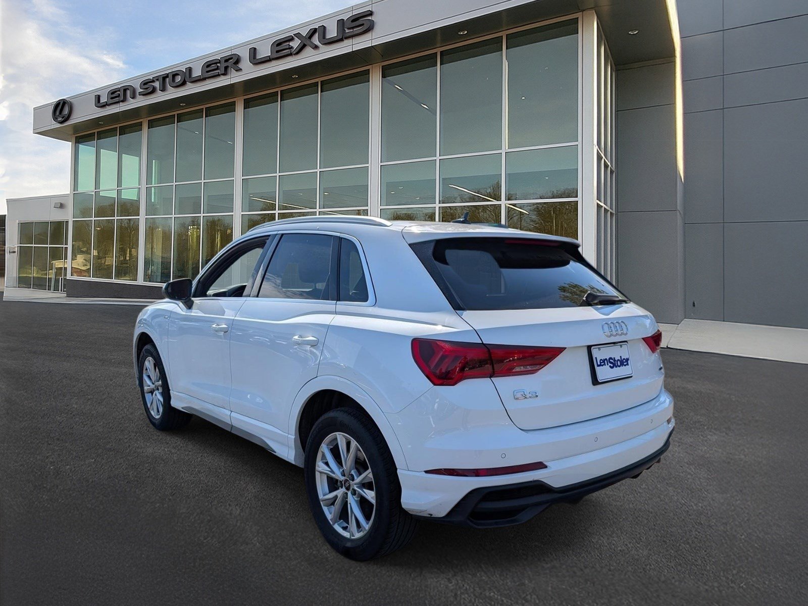 Used 2024 Audi Q3 2.0T Premium AWD/4WD image 5