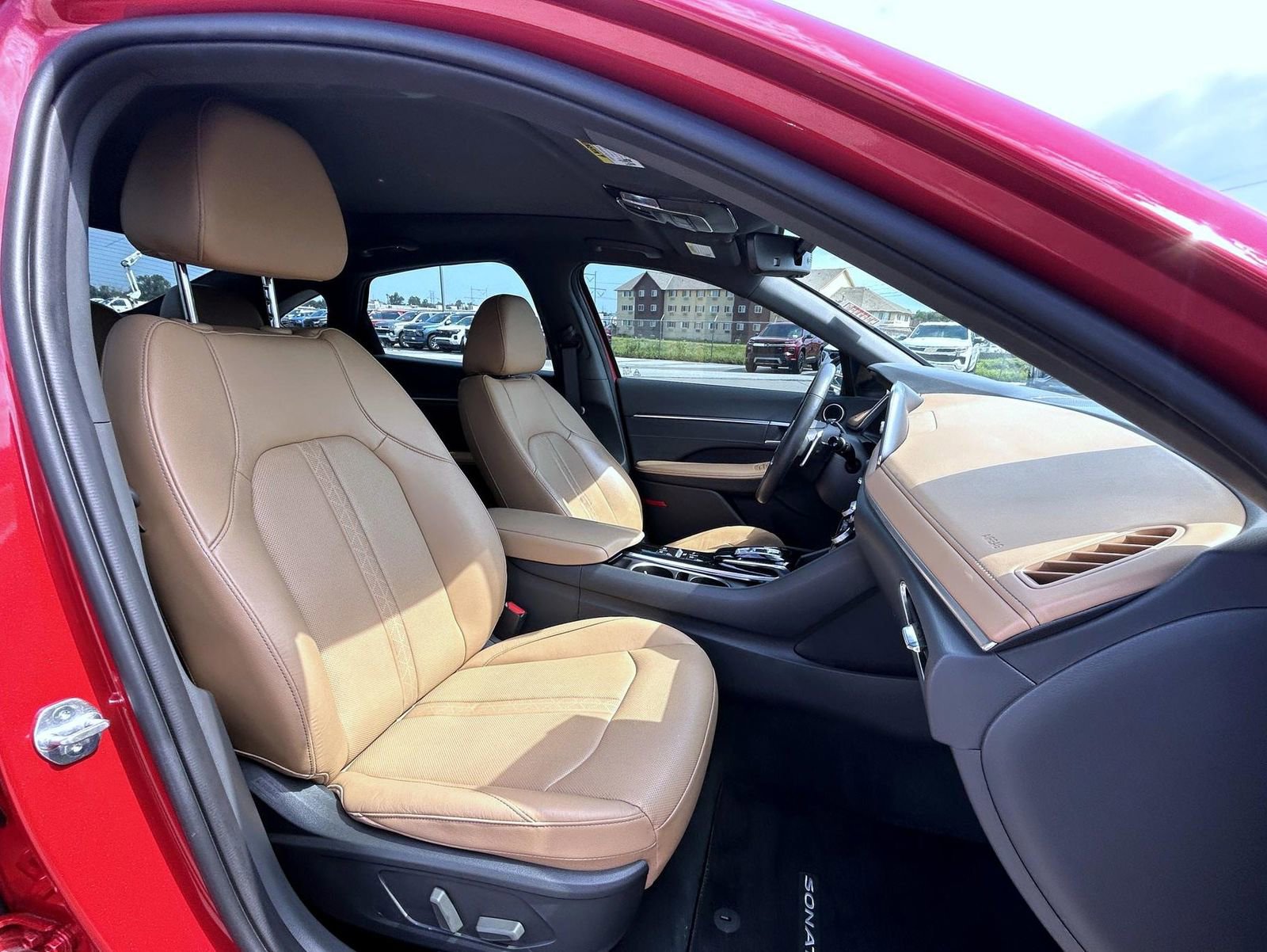 Used 2021 Hyundai Sonata Limited image 16