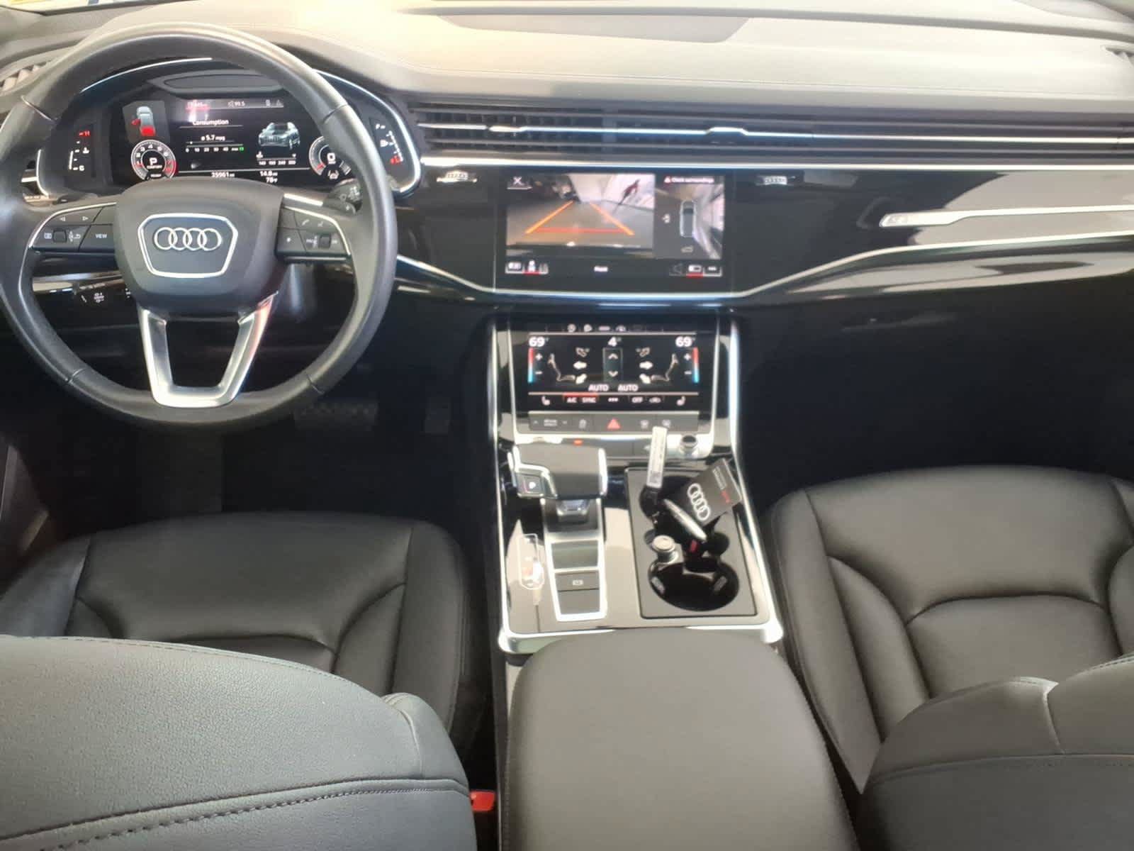 Used 2023 Audi Q7 2.0T Premium w/ Convenience Package AWD/4WD image 17