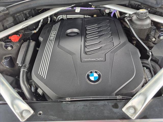 Used 2022 BMW X7 xDrive40i w/ Premium Package AWD/4WD image 25