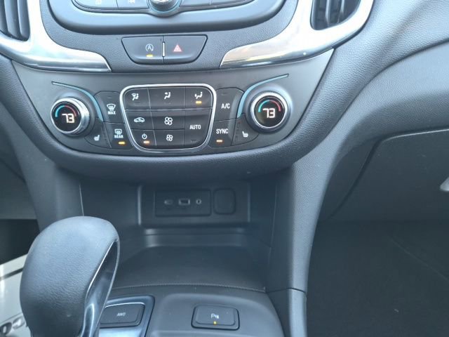 Used 2023 Chevrolet Equinox LT image 24
